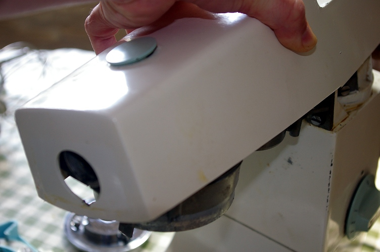 How to repair a Kenwood Chef gearbox